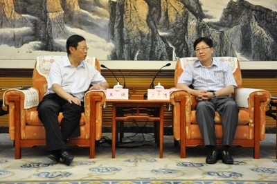 王志清会见内蒙古自治区副主席王波一行