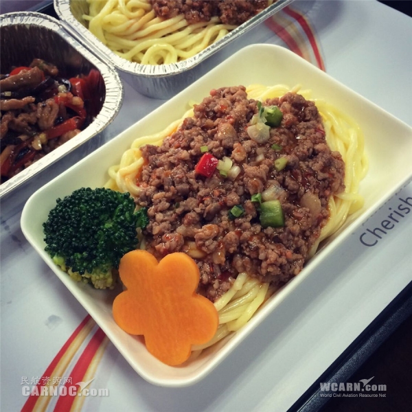 飞机餐是怎样“炼”成的