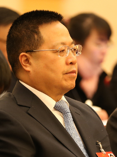 全国人大代表车尚轮:积极发展民航业助推建设“21世纪海上丝绸之路”