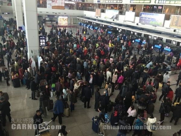 比“最准” 乌鲁木齐机场准点率位居全国第一 比“最准” 乌鲁木齐机场准点率位居全国第一