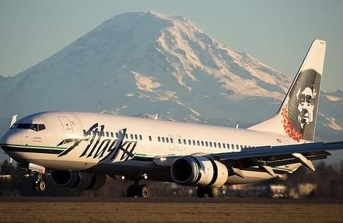 阿拉斯加航空一客机因刹车问题 备降火奴鲁鲁