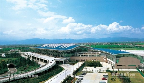 漂亮!宁波空港上半年客货运再创新高 漂亮!宁波空港上半年客货运再创新高