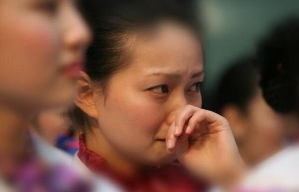继飞飞之后,空姐辞职也要交高额培训赔偿?