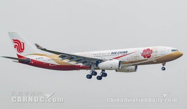 图:东航B-2011号波音777-300ER飞机,摄影:民航资源网网友“QFA8152”