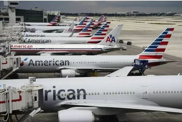 美国航空为3万员工涨薪15%至55%359453_ 美国航空为3万员工涨薪15%至55%