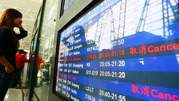 航空公司滥用航班时刻 民航局将重拳惩治361221_ 航空公司滥用航班时刻 民航局将重拳惩治