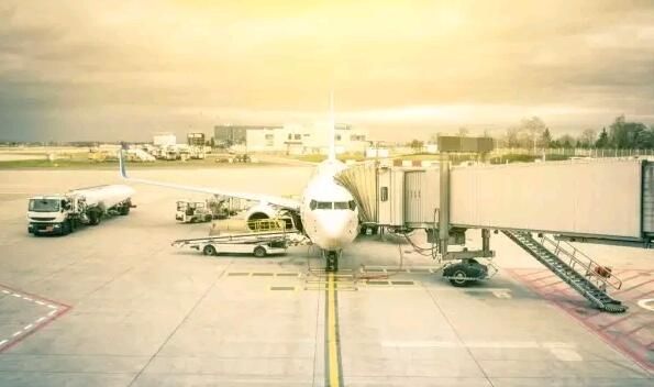 航空公司面临的运营挑战及应对之法362091_ 航空公司面临的运营挑战及应对之法