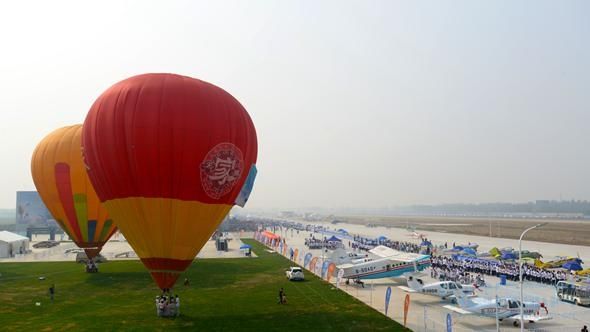 "土"又"不正经"的航展 很可能是中国通航救星367765_ "土"又"不正经"的航展 很可能是中国通航救星