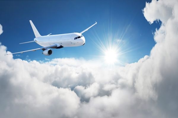 支线航空旅客吞吐量10年翻5倍 干支结合是趋势369587_ 支线航空旅客吞吐量10年翻5倍 干支结合是趋势
