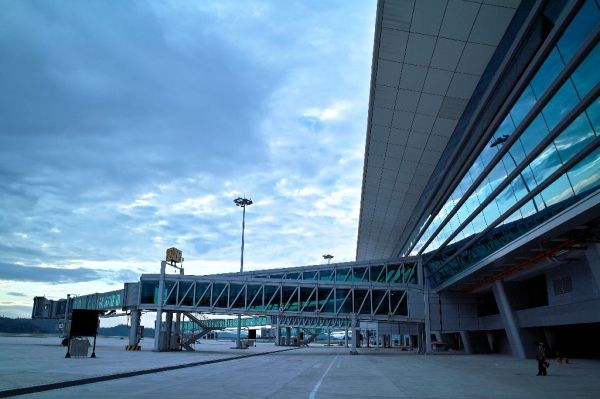 民航局研究鼓励社会资本投资建设运营民用机场369601_ 民航局研究鼓励社会资本投资建设运营民用机场