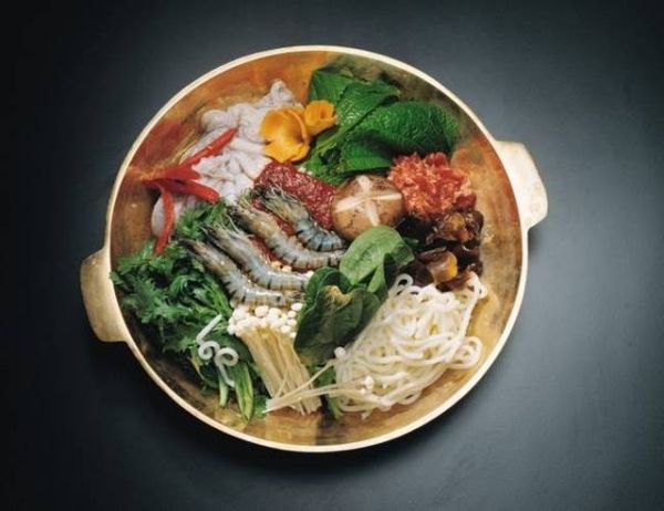 机场里店铺怎么运作的?中餐为什么特别贵?370793_ 机场里店铺怎么运作的?中餐为什么特别贵?