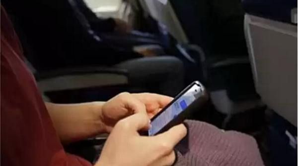 国内飞机上可用手机?低成本航司抢先布局WiFi380223_ 国内飞机上可用手机?低成本航司抢先布局WiFi