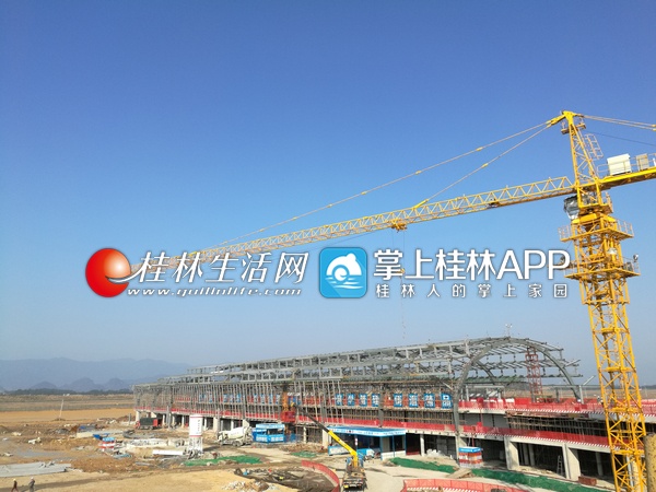 桂林机场T2航站楼主体工程封顶 2018年10月启用