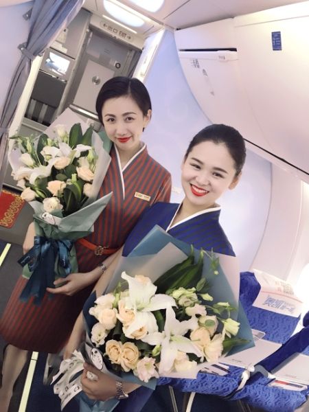 新制服新航线 奥凯航空给您全新体验