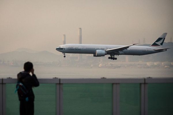 流年不利!国泰航空上半年再爆20多亿巨亏415461_ 流年不利!国泰航空上半年再爆20多亿巨亏