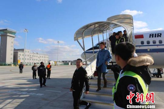 中国垦区首座民用机场建三江湿地机场正式通航。 刘锡菊 摄 中国垦区首座民用机场建三江湿地机场正式通航。 刘锡菊 摄