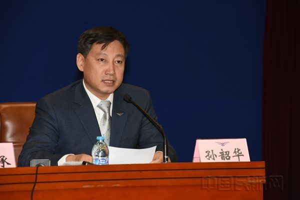 近102个月中最高 11月我国航班正常率84.59%428835_ 近102个月中最高 11月我国航班正常率84.59%