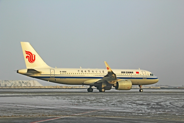320NEO全身.jpg