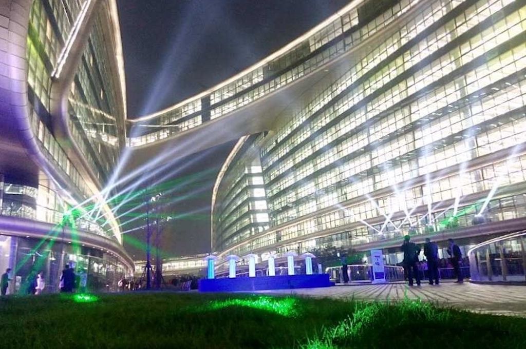 梁建章:携程可为前往亚洲的美国旅客提供服务433583_ 梁建章:携程可为前往亚洲的美国旅客提供服务