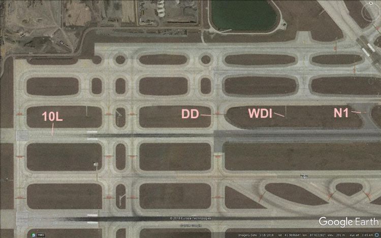 中华航空货机偏离跑道后复飞 安全降落