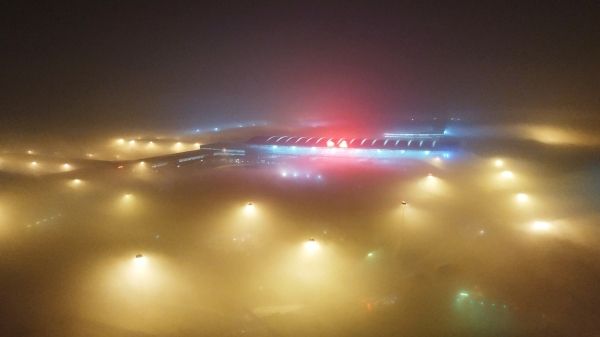 雾锁咸阳机场 西北空管局全力保障进出港航班运行490867_ 雾锁咸阳机场 西北空管局全力保障进出港航班运行