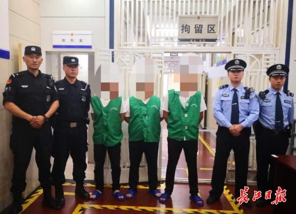 5名司机天河机场斗殴,3人被行拘,2人仍住院治疗492923_ 5名司机天河机场斗殴,3人被行拘,2人仍住院治疗