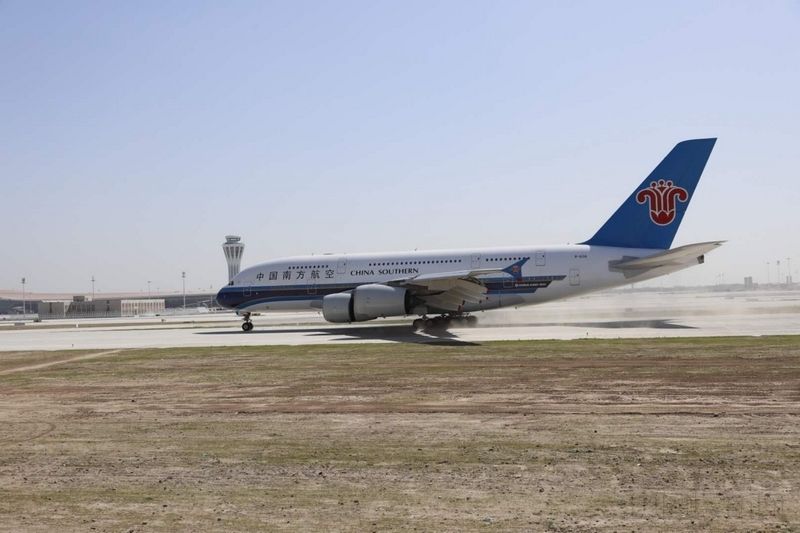 5139ʱ30 ϺA380ԷɷɻƽȽ