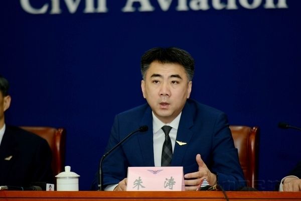 民航维修企业完成“多证合一” 将解决80%重复监管问题496599_ 民航维修企业完成“多证合一” 将解决80%重复监管问题