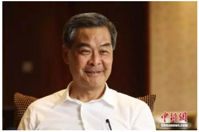 梁振英:若香港机组人员摆明针对美国,美政府会怎样对付他们?502921_ 梁振英:若香港机组人员摆明针对美国,美政府会怎样对付他们?