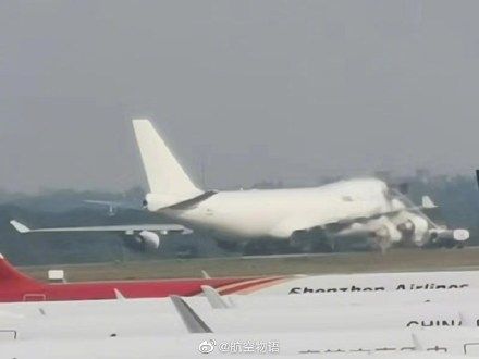 外籍货运航班故障占用跑道 南昌机场跑道关闭至24日14:00504269_ 外籍货运航班故障占用跑道 南昌机场跑道关闭至24日14:00