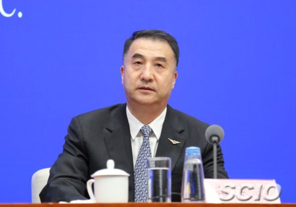董志毅:逐步提升成都、昆明、深圳等机场国际枢纽功能507325_ 董志毅:逐步提升成都、昆明、深圳等机场国际枢纽功能