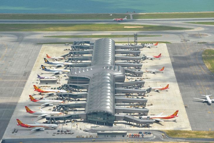 香港特区政府推多项措施巩固海陆空国际枢纽地位511233_ 香港特区政府推多项措施巩固海陆空国际枢纽地位