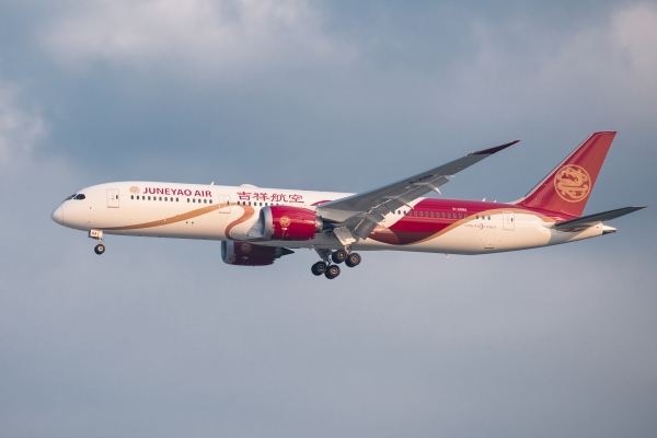 吉祥航空投放梦想客机执飞上海虹桥-乌鲁木齐航线589497_ 吉祥航空投放梦想客机执飞上海虹桥-乌鲁木齐航线