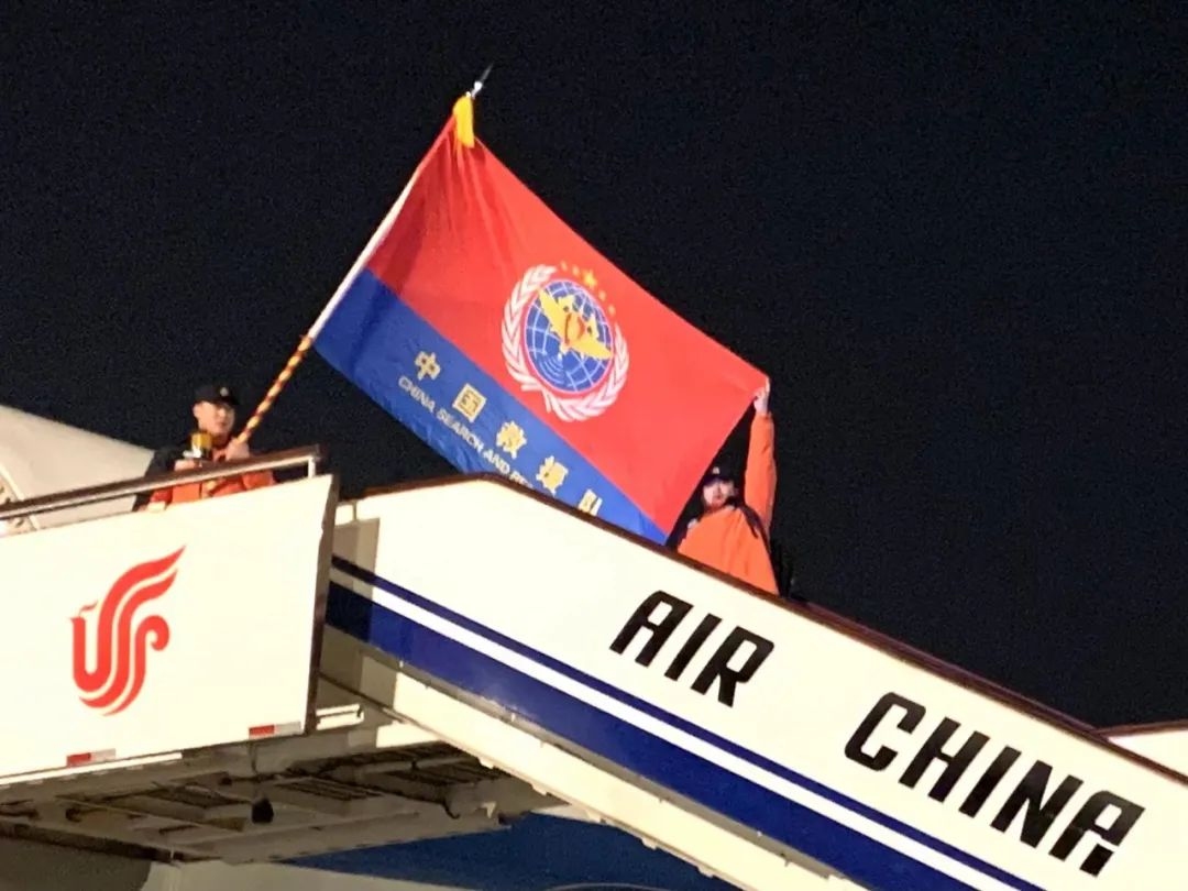 国航送中国救援队驰援土耳其,期待你们平安归来!599481_ 国航送中国救援队驰援土耳其,期待你们平安归来!