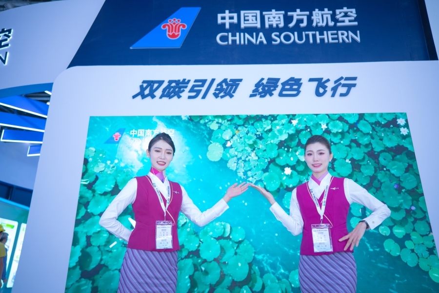 南航亮相第十五届国际交通技术与设备展览会610161_ 南航亮相第十五届国际交通技术与设备展览会