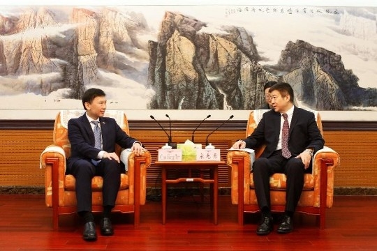宋志勇会见新加坡交通部部长徐芳达616071_ 宋志勇会见新加坡交通部部长徐芳达