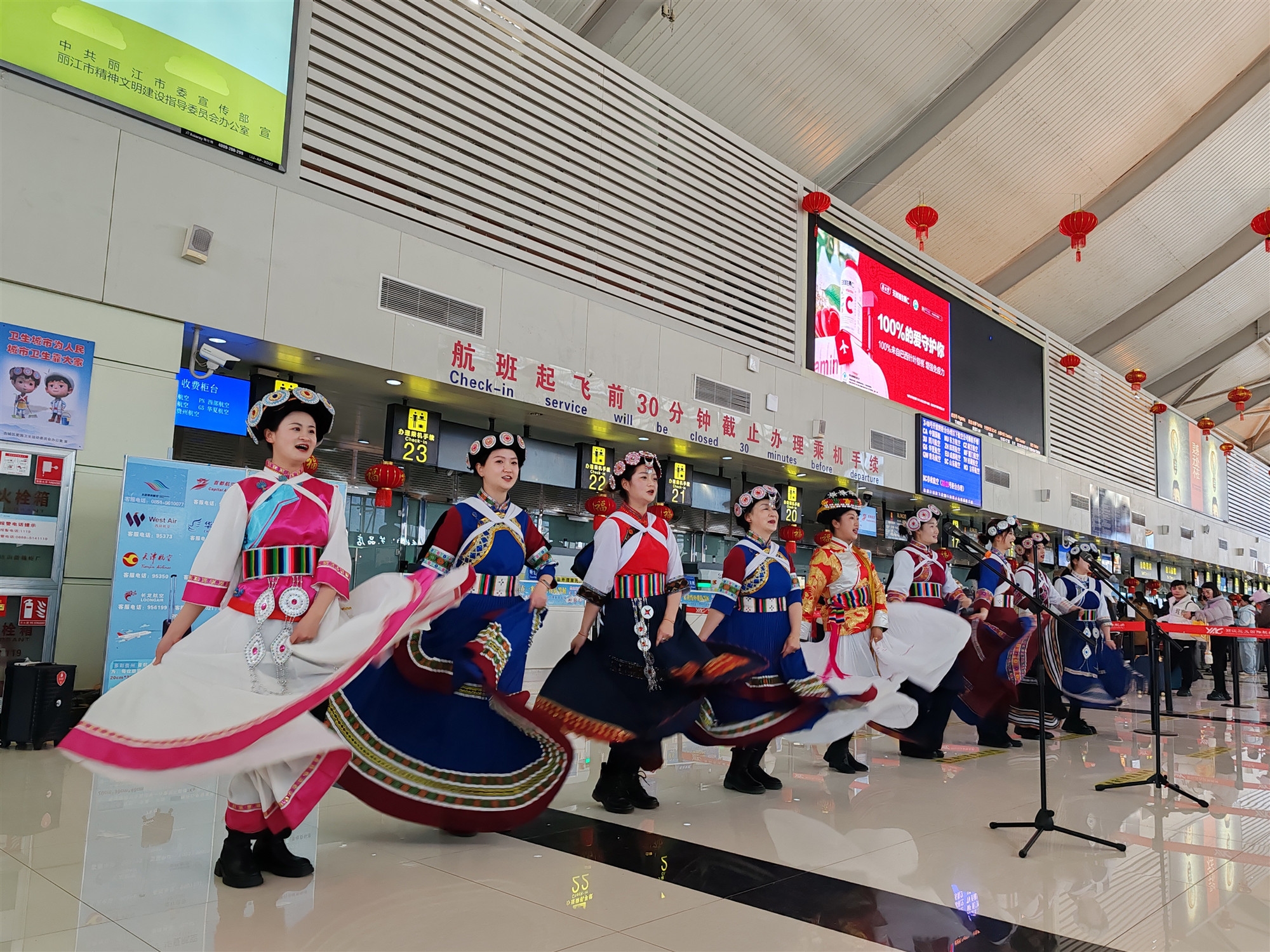 云南航空产业投资集团2024年春运期间运送旅客880.46万人次617787_ 云南航空产业投资集团2024年春运期间运送旅客880.46万人次